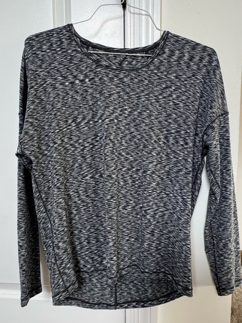 Lululemon Gray Cut Out Back Top